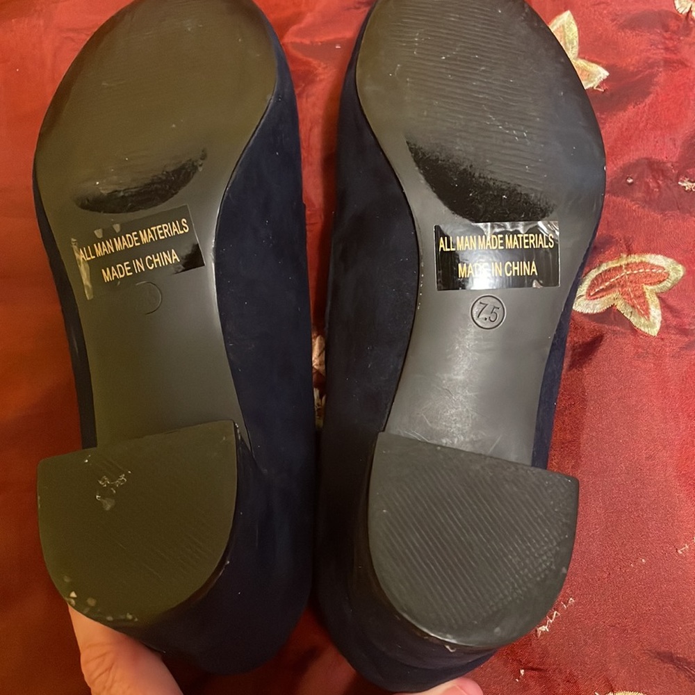 Navy faux suede pumps. Size 7.5. 2 inch block heel - Picture 3 of 4